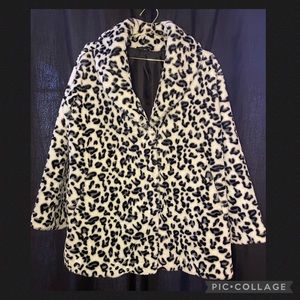 Snow Leopard/ Dalmatian print Faux Fur Coat